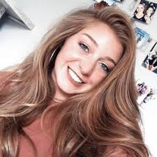 Meredith Moore (@Meredith_LM3)