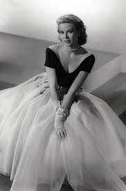 On november 12, 1929, grace patricia kelly was born in philadelphia, pennsylvania to wealthy parents. Zwei Leben Als Grace Kelly Hat Sie Hollywood Verzaubert Und Als Furstin Gracia Patricia Den Ministaat Monaco Stuttgarter Nachrichten