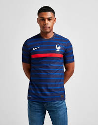 Wie wäre es mit einem frankreichnationaltrikot als erinnerung an die aufregende, schöne europameisterschaft 2016 im sonnigen land zwischen mittelmeer und atlantik? Nike Frankreich 2020 Home Vapor Trikot Herren Weiss Jd Sports