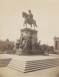 Denkmal Friedrich Wilhelm Iii Im Lustgarten Altes Museum Altes Museum Denkmal Historische Fotos