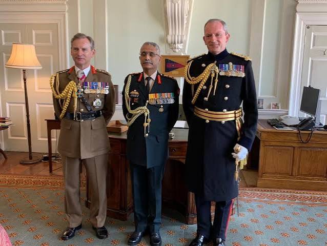 UK: Indian Army Chief General MM Naravane called on General Sir Mark Carleton-Smith, Chief of General Staff, British Army and discussed issues of joint military cooperation – JK Post