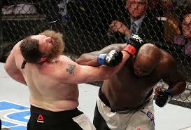 Houston Popeyes offers free food if Derrick Lewis wins UFC belt Saturday