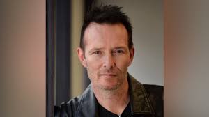 Weiland 911 call reveals bandmates' anguish