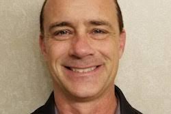 10 military veteran rookie truckers in running for new Kenworth