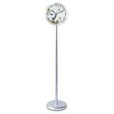 Ayakli Metal Saat Urun Bilgisi Urun Maddesi Aluminyum Ve Gercek Cam Kullanilmistir Saat Capi 30 Cm Boy 155 Cm Mekanizmas Metal Duvar Saatleri Urunler