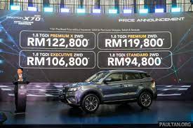 It is available in 5 colors, 4 variants, 1 engine, and 1 transmissions option: 2020 Proton X70 Ckd Full Spec By Spec Comparison Paultan Org