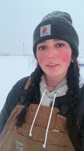 Sarah Alsip's Instagram, Twitter & Facebook