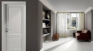 Molduras puertas puertas interiores ventanales puertas de paso puertas blancas puerta casa decoración hogar las puertas blancas para el interior o la entrada de casa pueden parecer muy sosas, pero en realidad. Puertas Blancas 58 Fotos Productos Brillantes Con Esmalte En El Interior De Un Apartamento En El Estilo De Un Clasico Como Elegir Modelos Para Paredes Ligeras Y Zocalos Opciones Reales
