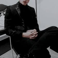 pin by j e s s on lit shadow and bone darkling aesthetic the darkling aesthetic theo nott