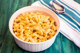 The cheesy jalapeno pasta with its crunchy panko breadcrumb topping tastes just like poppers! Creamy Macaroni And Cheese Jennifer Cooks