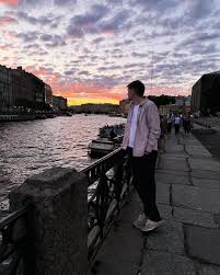 Dmitriy Bond (@menia_zastavili) • Instagram photos and videos