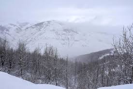 Find historical snow depth, snow conditions, expected fresh snowfall and prevailing weather check out the blue mountain resort snow history graphs below. Snow Blankets Cities In Turkey S East Daily Sabah