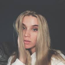 mia beard (@miabellabeard)