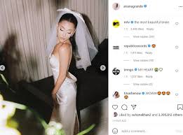 Публикация от ariana grande (@arianagrande). Ariana Grande Reveals Her Wedding Day Date Shares Glimpses From Intimate Ceremony