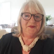 Gillian Evans (@gilly_evans)