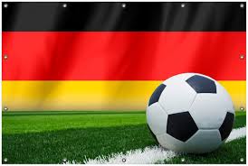 Zur em gibt es tolle fußball emojis fürs handy: Gartenposter Fussball Vor Einer Deutschlandflagge Wallario De