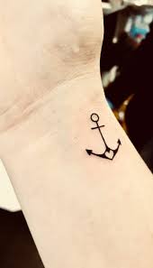 Nachdem es sich bei madame um eine wirklich langjährige kundin handelt war ich der tätowierer der wahl. Mein Tattoo Glaube Hoffe Liebe Glaube Hoffe Liebe Mein Tattoo Liebe Glaube Hoffnung Tattoo Hoffnung Tattoo Tatowierungen