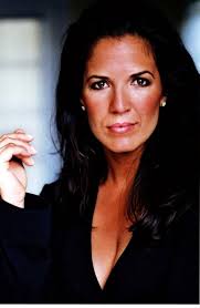 Lisa Vega's Instagram, Twitter & Facebook