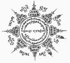 Voir plus d'idées sur le thème sanskrit, calligraphie, tatouage mantra. Quels Sont Les Tatouages Sak Yant Histoire Signification Et Conceptions