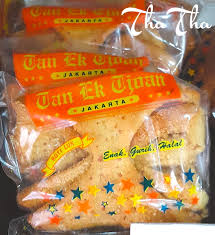 Tan ek tjoan mungkin sudah tidak asing lagi ditelinga pecinta roti. Roti Tan Ek Tjoan Thatha