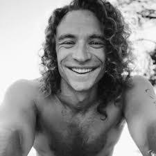 Darrell Thorne's Instagram, Twitter & Facebook