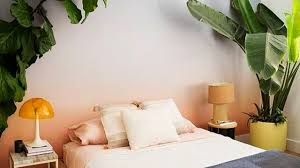 Nah, desain kamar tidur yang tren tahun 2020 adalah dekorasi gaya rustic. Inilah Dekorasi Dinding Kamar Tidur Yang Paling Spektakuler