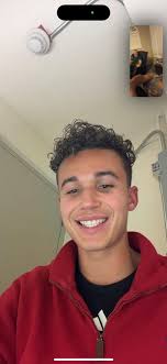 Appreciating FaceTime calls for distant connections