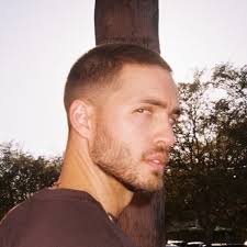 Aaron Owen (@aaronnowenn) • Instagram photos and videos