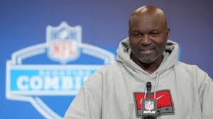 Buccaneers draft picks tracker: Every selection, live grades