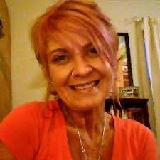 Stacy Kintz's Instagram, Twitter & Facebook