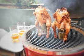 Sfumare con la birra, cuocere per 15 minuti aggiungere il miele. Beerbutt Chicken Il Pollo Con La Birra Nel Sedere