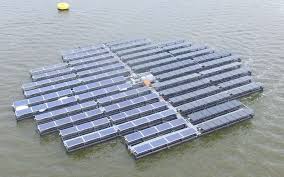 Le Plus Grand Archipel D Iles Solaires Orientables Sera Construit Aux Pays Bas Solaire Solaire Photovoltaique Centrale Solaire