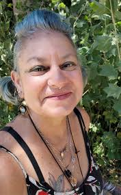 Decolonizing Gender with Nature