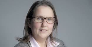 Elke aus dem Moore neue Leiterin der Akademie Schloss Solitude: Ministerium  für Wissenschaft, Forschung und Kunst Baden-Württemberg