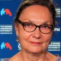 300+ perfiles de «Dinello»