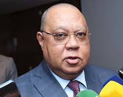 PGR: Processo de Manuel Vicente na fase inicial. Isabel dos Santos perto do  Tribunal