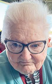 Donna Stauffer Meeker, UHS 1947, 1930-2022 Donna (Stauffer) Meeker of  Chillicothe, Ohio, passed away at her home