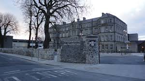 Learn English In Ireland With Mary Immaculate College Limerick Mic English Language School Offers High Quality English Language School Mary Immaculate College