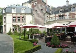 Terrasse Du Jardin D Alice Photo De Le Jardin D Alice Busnes Jardins Terrasse Photos