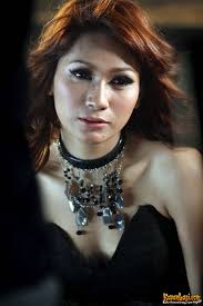 Em bm c d g andai telat ku sadari ku kan lebih sakit hati am d c d am em untung saja lebih cepat ku tau. Tata Janeeta Seksi Elegan Bergaun Hitam Di Penipu Hati Kapanlagi Com