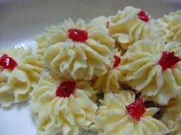Biskut semperit ni ialah biskut raya traditional yang menjadi kegemaran ramai terumatanya di musim perayaan. Resepi Lama Biskut Semperit Resepi Merory Sedap Betul
