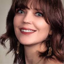 Nicole Sylvia's Instagram, Twitter & Facebook