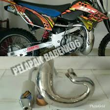 Tidak hanya dari segi tampilan, modifikasi motor trail satria 2 tak juga memperhatikan dari segi kenyamanan serta keamanan dalam berkendara. Knalpot Udang Trail Satria 2 Tak 2tak Hiu Model Ktm Fullkrum Shopee Indonesia