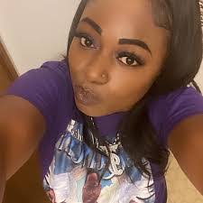 Latoria Hayes's Instagram, Twitter & Facebook