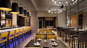 Tables And Bar Counter In Hilton Garden Inn Bar Hilton Garden Inn Stylish Decor Ny Hotel