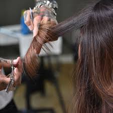 80 cute layered hairstyles and cuts for long hair in 2019 girls are very touchy and want to look stylish and then they need to cha. Add Texture With These 3 Cutting Techniques From Philipwolffhair