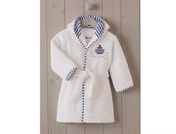 Tant de possibilités pour un cadeau d'anniversaire pour une petite fille de 3 ans. Linge De Toilette Enfant Mini Yacht Linvosges