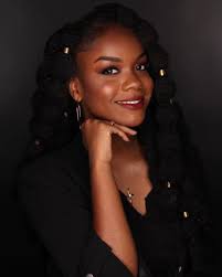 Allow me to reintroduce myself✨ My name is Madison Broussard and I am a  professional Makeup Artist! I started doing special effects makeup