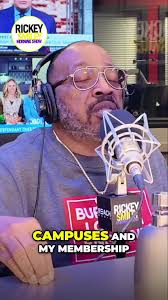 🕊️ We are sad to report that #DWayneWiggins has passed away at the age of  64. A founding member of the iconic R&B group Tony! Toni! Toné! comprised  of brother Raphael Saadiq