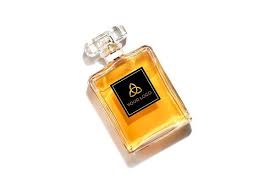 Download Luxury Perfume Bottle Logo Mockup Luxury Perfume Bottle Logo Perfume Logo